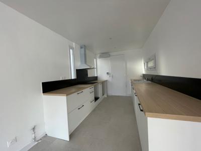 For rent Pessac 4 rooms 88 m2 Gironde (33600) photo 3