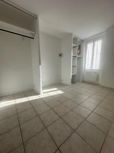 Louer Appartement 37 m2 Pelissanne