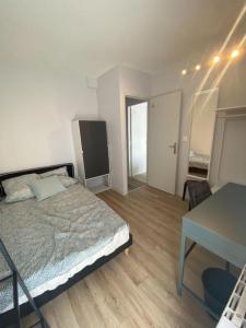 For rent Villeurbanne 9 rooms 148 m2 Rhone (69100) photo 0