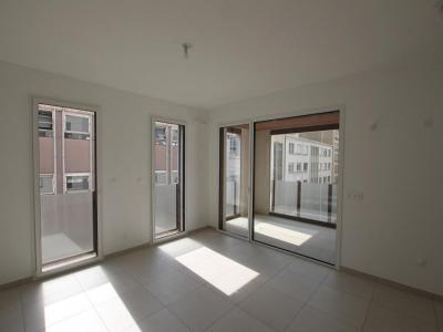 For rent Lyon-6eme-arrondissement 2 rooms 43 m2 Rhone (69006) photo 0