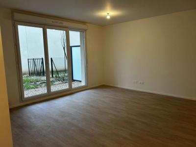 For rent Villabe 3 rooms 58 m2 Essonne (91100) photo 1