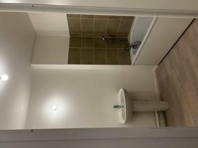 For rent Villabe 3 rooms 58 m2 Essonne (91100) photo 3