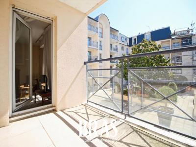 For sale Vannes 2 rooms 52 m2 Morbihan (56000) photo 1