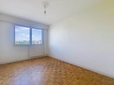 Acheter Appartement Lyon-8eme-arrondissement 235000 euros
