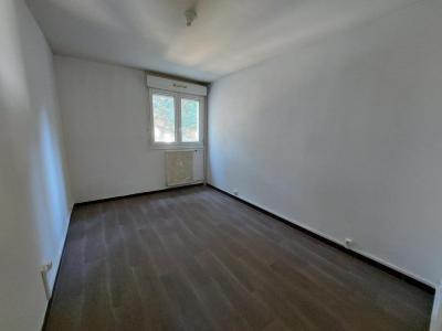 For sale Avignon 3 rooms 68 m2 Vaucluse (84000) photo 3