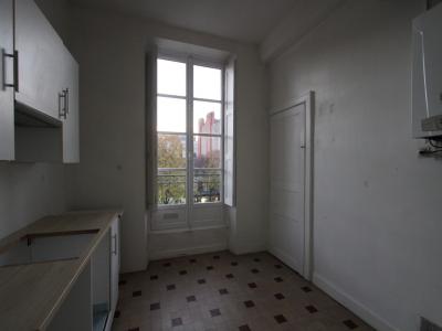 For rent Nantes 3 rooms 72 m2 Loire atlantique (44000) photo 2