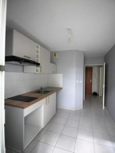 For rent Nantes 2 rooms 48 m2 Loire atlantique (44300) photo 4