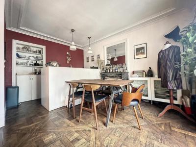Louer Appartement 49 m2 Paris-10eme-arrondissement