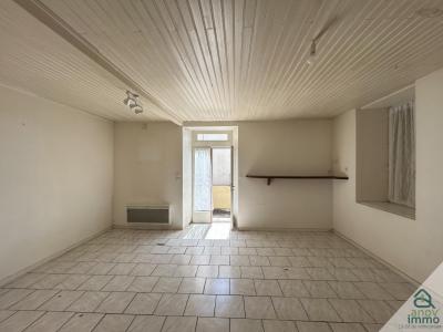 For sale Saint-coutant-le-grand 140 m2 Charente maritime (17430) photo 3