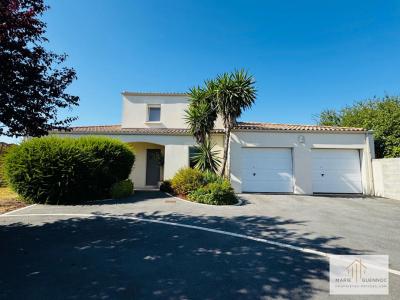 For sale Basse-goulaine 6 rooms 155 m2 Loire atlantique (44115) photo 0