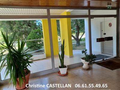 For sale Royan 3 rooms 65 m2 Charente maritime (17200) photo 2