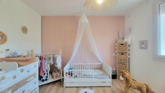 For sale Noyant-la-gravoyere 4 rooms 74 m2 Maine et loire (49520) photo 3