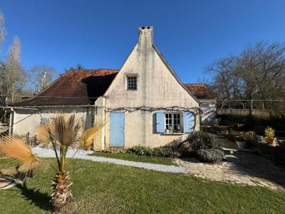 For sale Bugue 6 rooms 112 m2 Dordogne (24260) photo 1