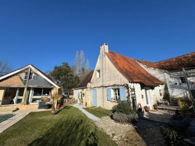 For sale Bugue 6 rooms 112 m2 Dordogne (24260) photo 2