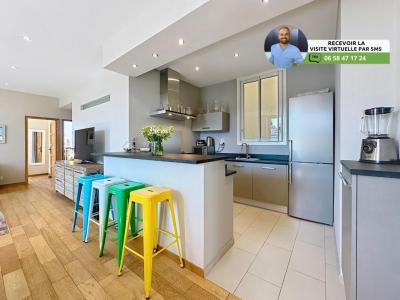 For sale Cannes 4 rooms 96 m2 Alpes Maritimes (06400) photo 2