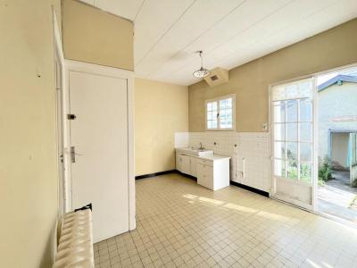 For sale Bordeaux 3 rooms 73 m2 Gironde (33000) photo 4