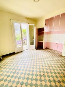 For sale 5 rooms 70 m2 Vaucluse (84190) photo 3