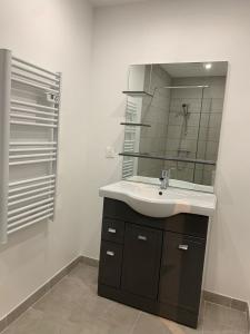 For sale 3 Rue Roussy 3 rooms 55 m2 Gard (30900) photo 1