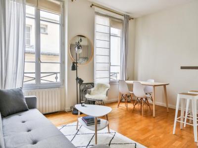 For rent Paris-3eme-arrondissement 2 rooms 37 m2 Paris (75003) photo 2