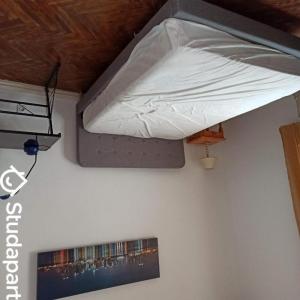 For rent Villenave-d'ornon 1 room 16 m2 Gironde (33140) photo 3