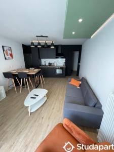 For rent Pau 1 room 13 m2 Pyrenees atlantiques (64000) photo 3