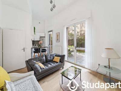 For rent Asnieres-sur-seine 2 rooms 45 m2 Hauts de Seine (92600) photo 1