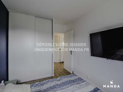 Louer Appartement Voisins-le-bretonneux 1299 euros