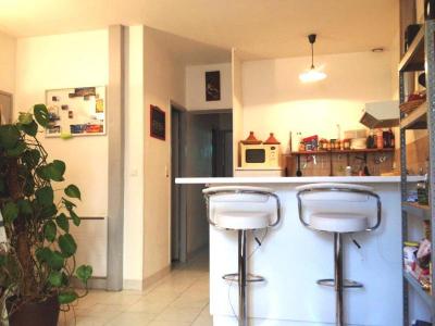 For rent Bordeaux 2 rooms 41 m2 Gironde (33000) photo 2