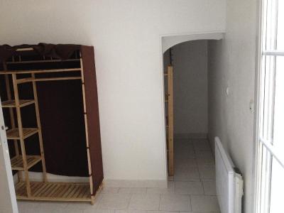 For rent Bordeaux 2 rooms 41 m2 Gironde (33000) photo 3
