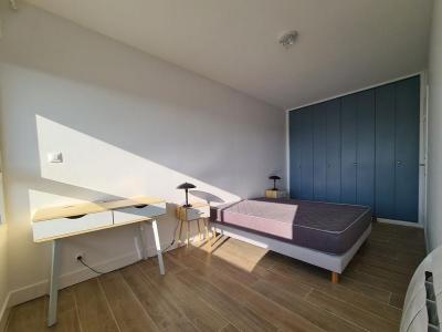 For rent Bordeaux 2 rooms 64 m2 Gironde (33000) photo 1