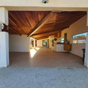 For sale Eguilles 4 rooms 140 m2 Bouches du Rhone (13510) photo 2