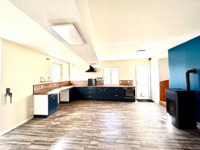 For sale Bauge 6 rooms 115 m2 Maine et loire (49150) photo 3