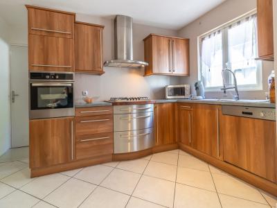 For sale Chabris 5 rooms 80 m2 Indre (36210) photo 4