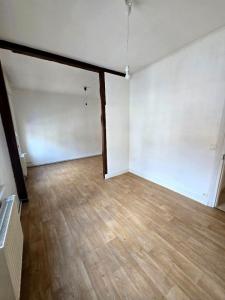For rent Saint-just-en-chaussee 3 rooms 75 m2 Oise (60130) photo 1