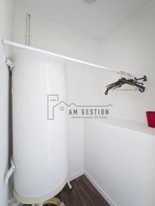 For rent Limoges 1 room 24 m2 Haute vienne (87000) photo 3