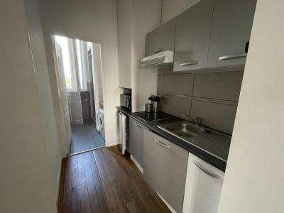 Louer Appartement 65 m2 Bordeaux