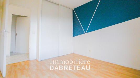 For rent Villeurbanne 3 rooms 65 m2 Rhone (69100) photo 2