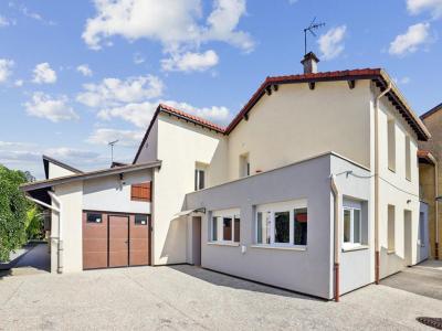 For sale Vaulx-en-velin 10 rooms 285 m2 Rhone (69120) photo 2