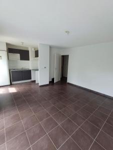 Louer Appartement 58 m2 Saint-medard-en-jalles