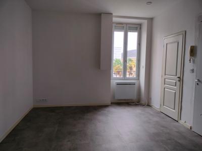 For rent Nantes 2 rooms 34 m2 Loire atlantique (44000) photo 2