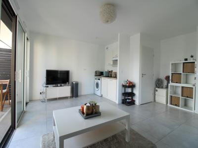 For rent Nantes 1 room 33 m2 Loire atlantique (44000) photo 0
