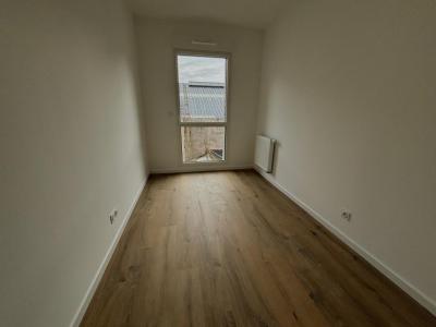 For rent Nantes 3 rooms 61 m2 Loire atlantique (44200) photo 2