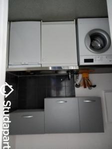 For rent Saint-julien-les-villas 1 room 27 m2 Aube (10800) photo 1