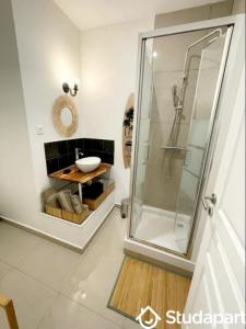 For rent Gennevilliers 1 room 25 m2 Hauts de Seine (92230) photo 3
