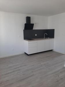 For rent Saint-andre-de-cubzac 1 room 20 m2 Gironde (33240) photo 1