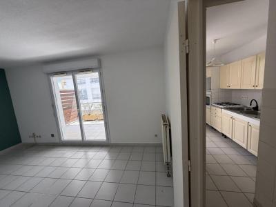 For sale Montpellier 2 rooms 47 m2 Herault (34000) photo 2