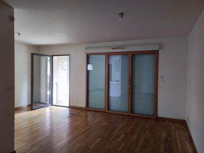 For sale Hennebont 3 rooms 67 m2 Morbihan (56700) photo 1