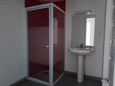 For sale Hennebont 3 rooms 67 m2 Morbihan (56700) photo 3