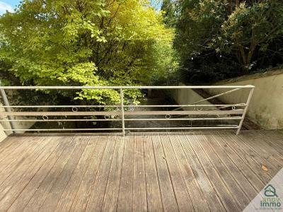 For sale Angouleme 5 rooms 98 m2 Charente (16000) photo 1