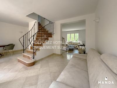 Louer Appartement Creteil 780 euros